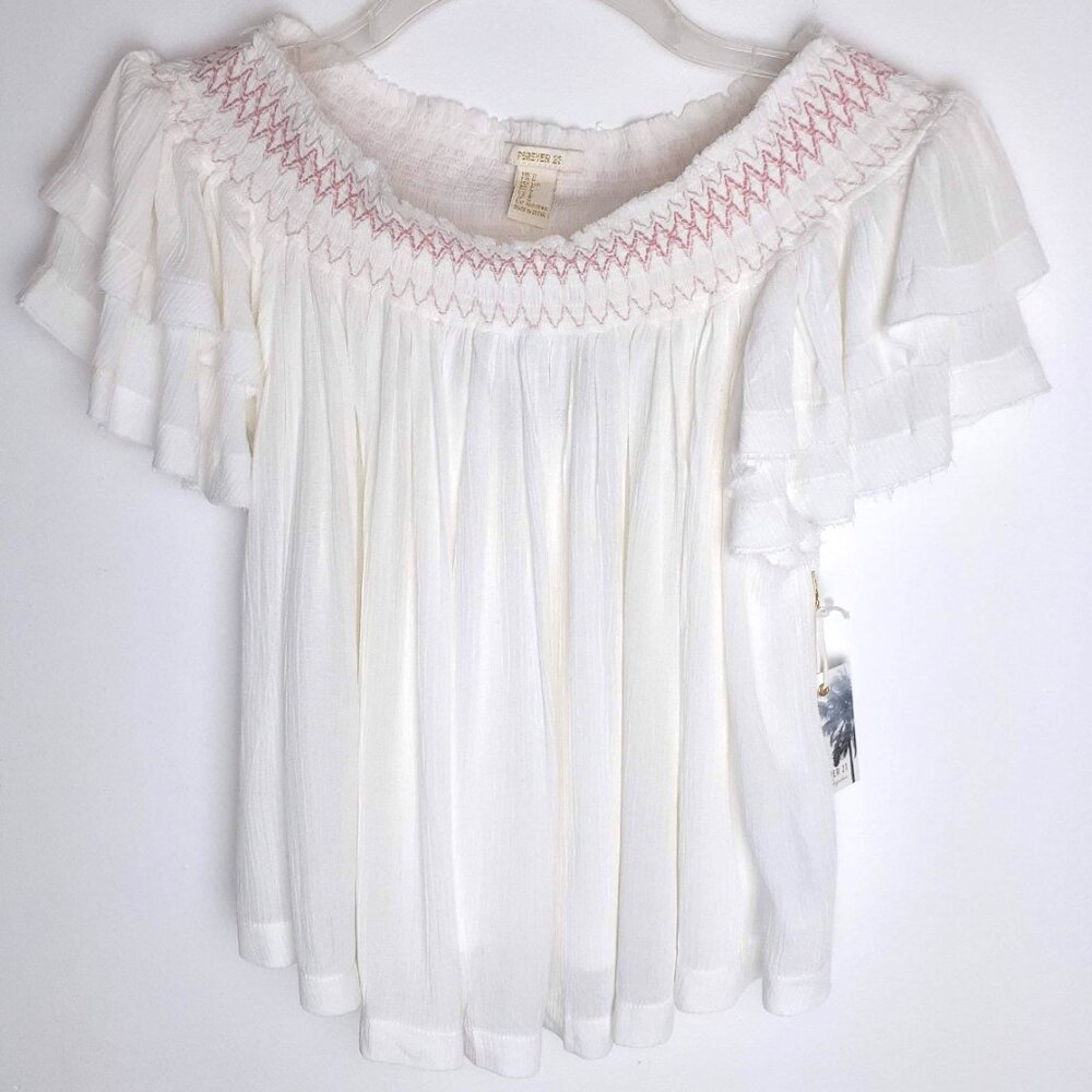 Feminine flutter sleeve blouse Size Small. White w/pink woven detailing. NWT